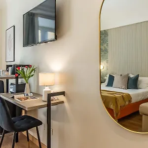 ** Affittacamere 94rooms Vatican-scipioni Italia